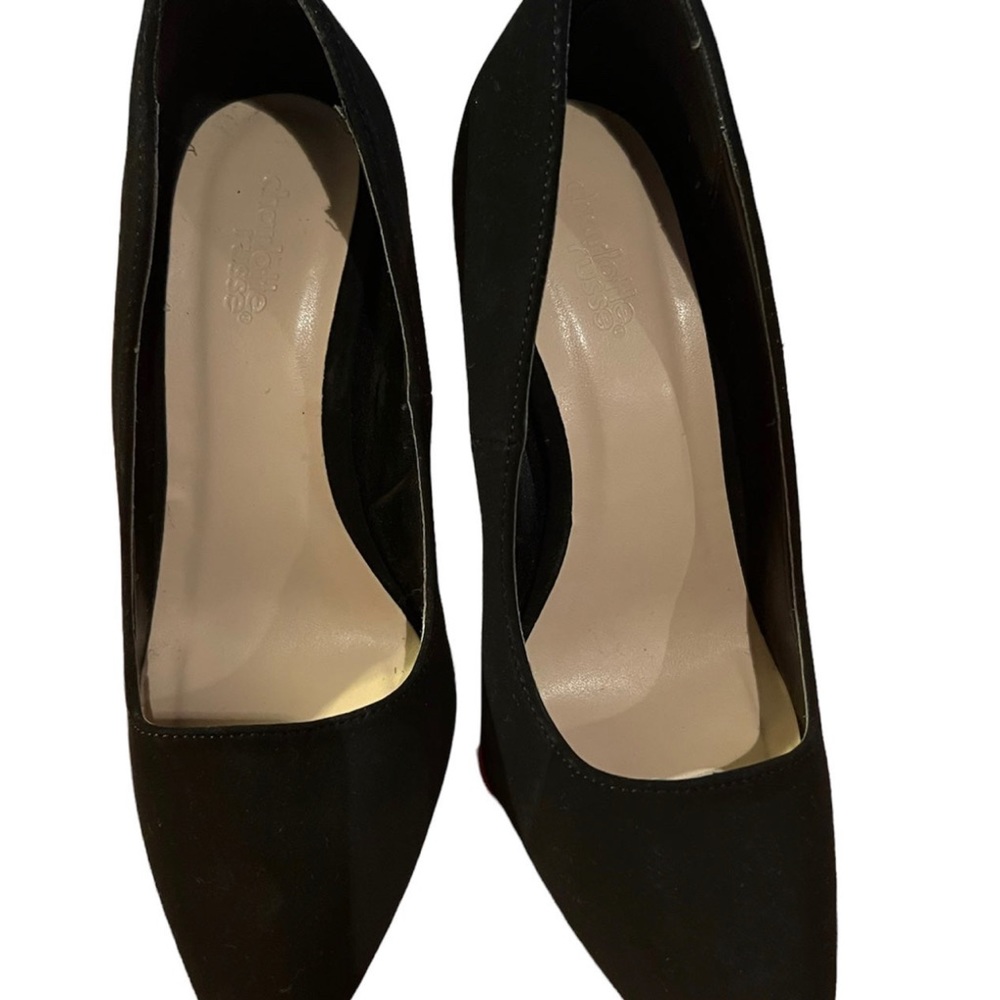 Beautiful black pumps size 7